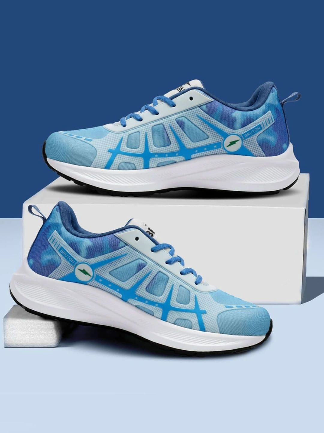 Bruton Men Mesh Running Shoes - view 1