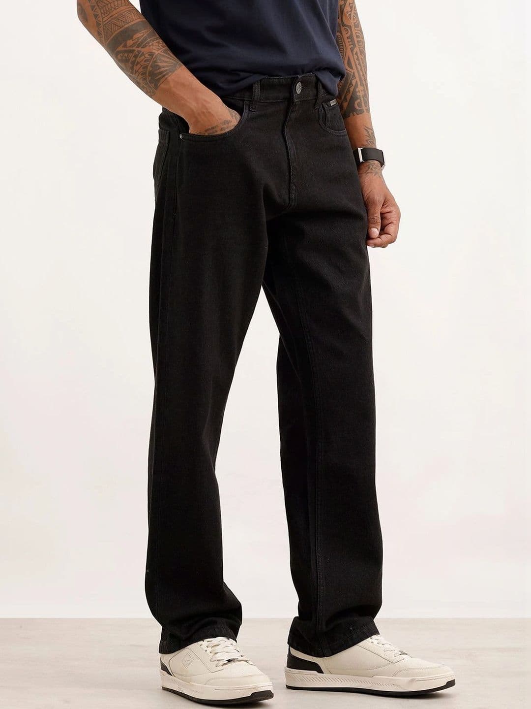 WROGN Men Anti Relaxed Fit Mid-Rise Stretchable Jeans thumbnail 4