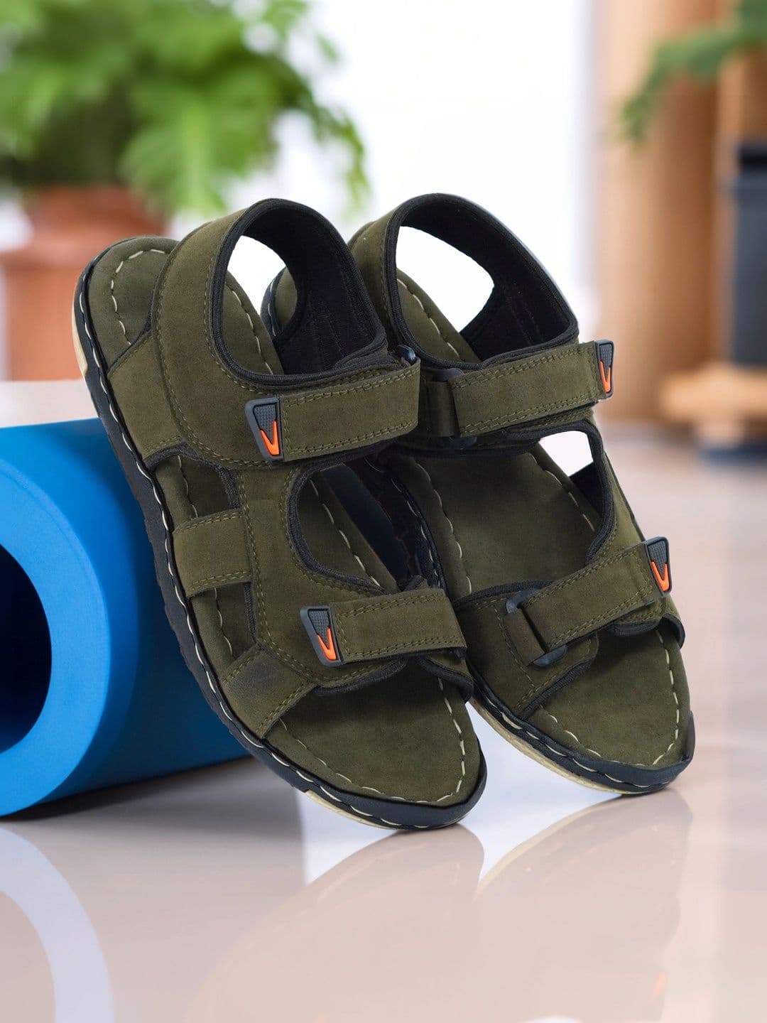 ROYAL CRUZZ Men Suede Comfort Sandals - view 1
