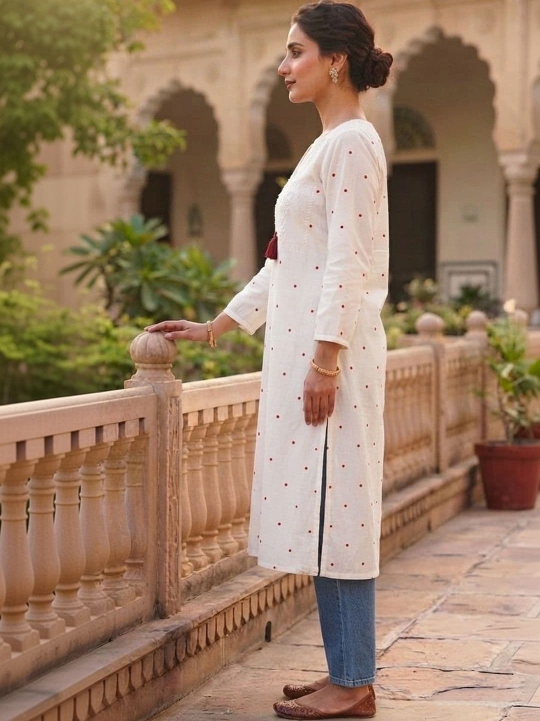 RR SA KURTIS Women Polka Dot Printed Thread Work Kurta thumbnail 2