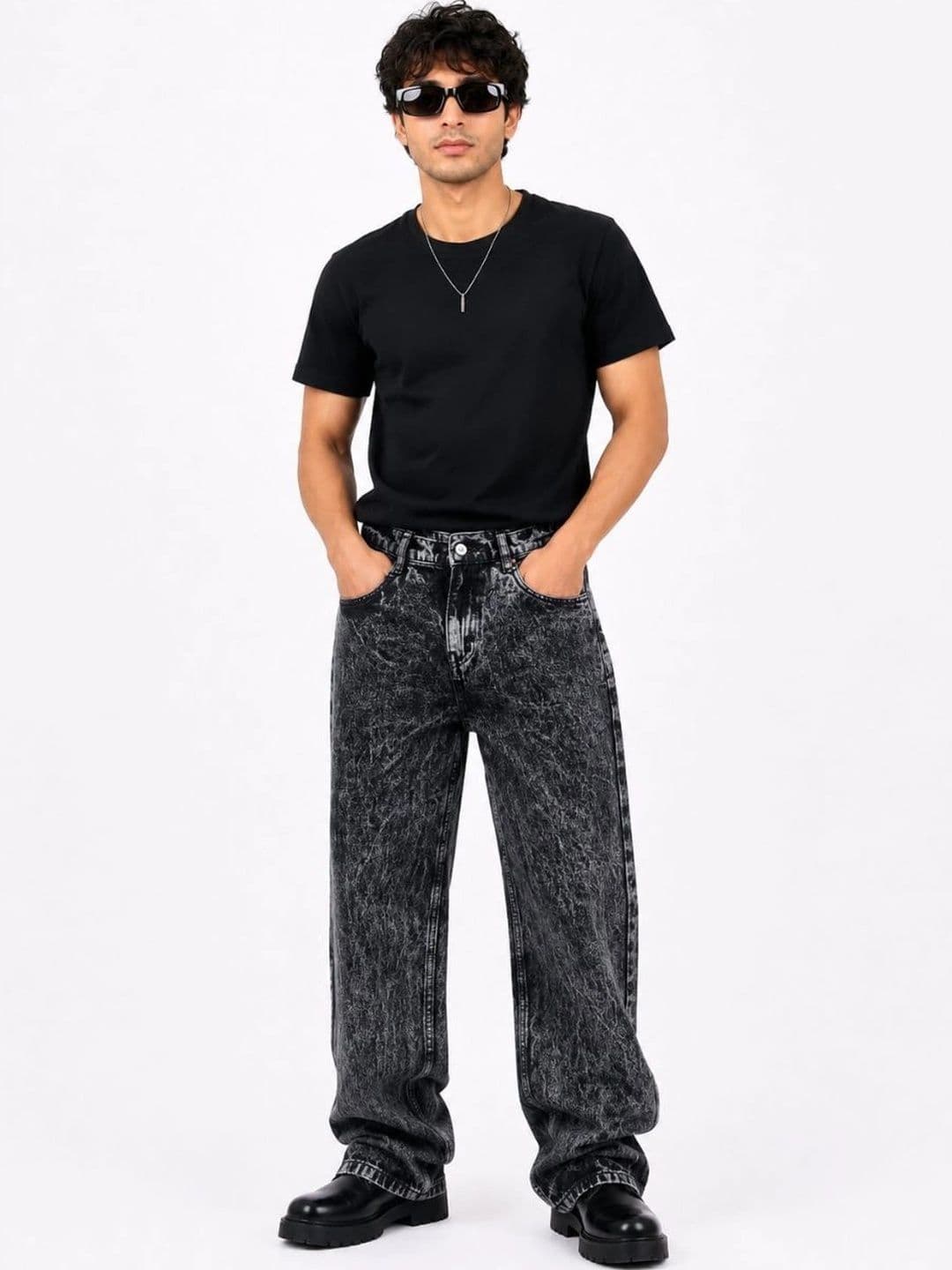MQ Denim Men Straight Fit Mid-Rise Jeans thumbnail 5