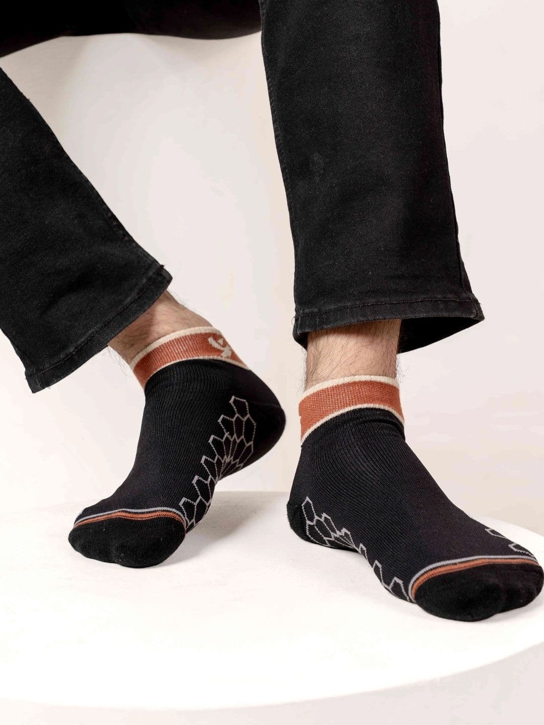 Verosmart Men Patterned Ankle Length Socks thumbnail 3