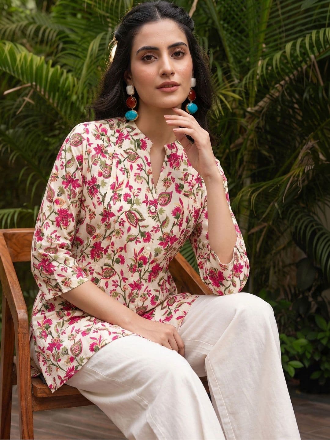 SHRI VANYA CREATION Floral Printed Pure Cotton Kurti - view 1