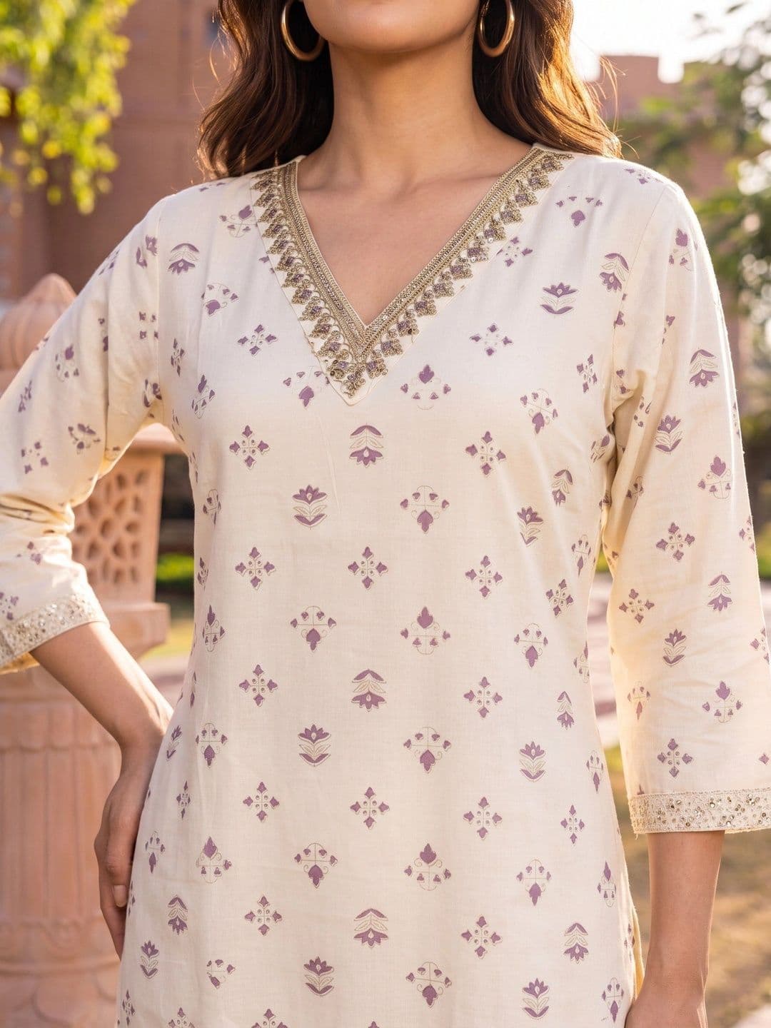 Rangita Women Ethnic Motifs Printed Thread Work Kurta thumbnail 3