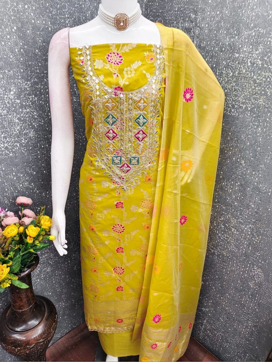 TAVAS Unstitched Dress Material thumbnail 4