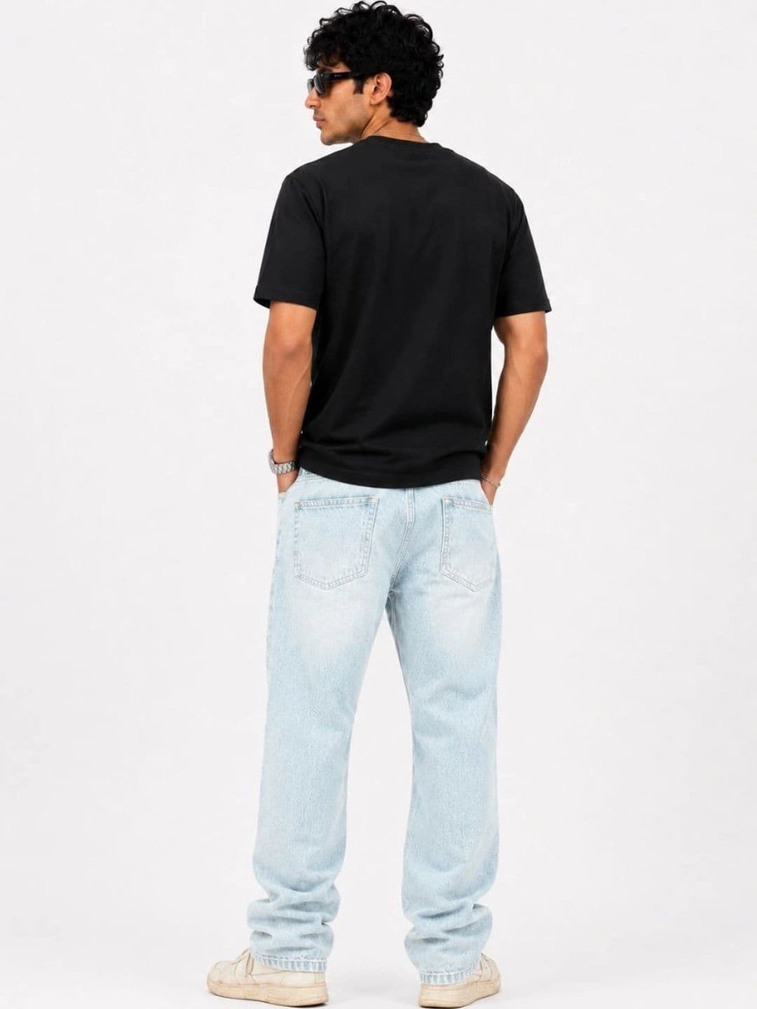 MQ Denim Men Straight Fit Mid-Rise Light Fade Jeans thumbnail 2