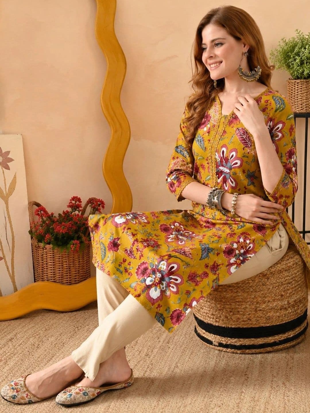 PHYSIL Women Floral Printed Floral Kurta thumbnail 5