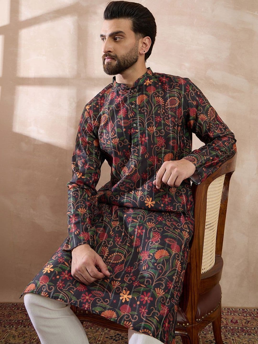 House of Pataudi Men Ethnic Motifs Black Embroidered Straight Kurtas - view 1