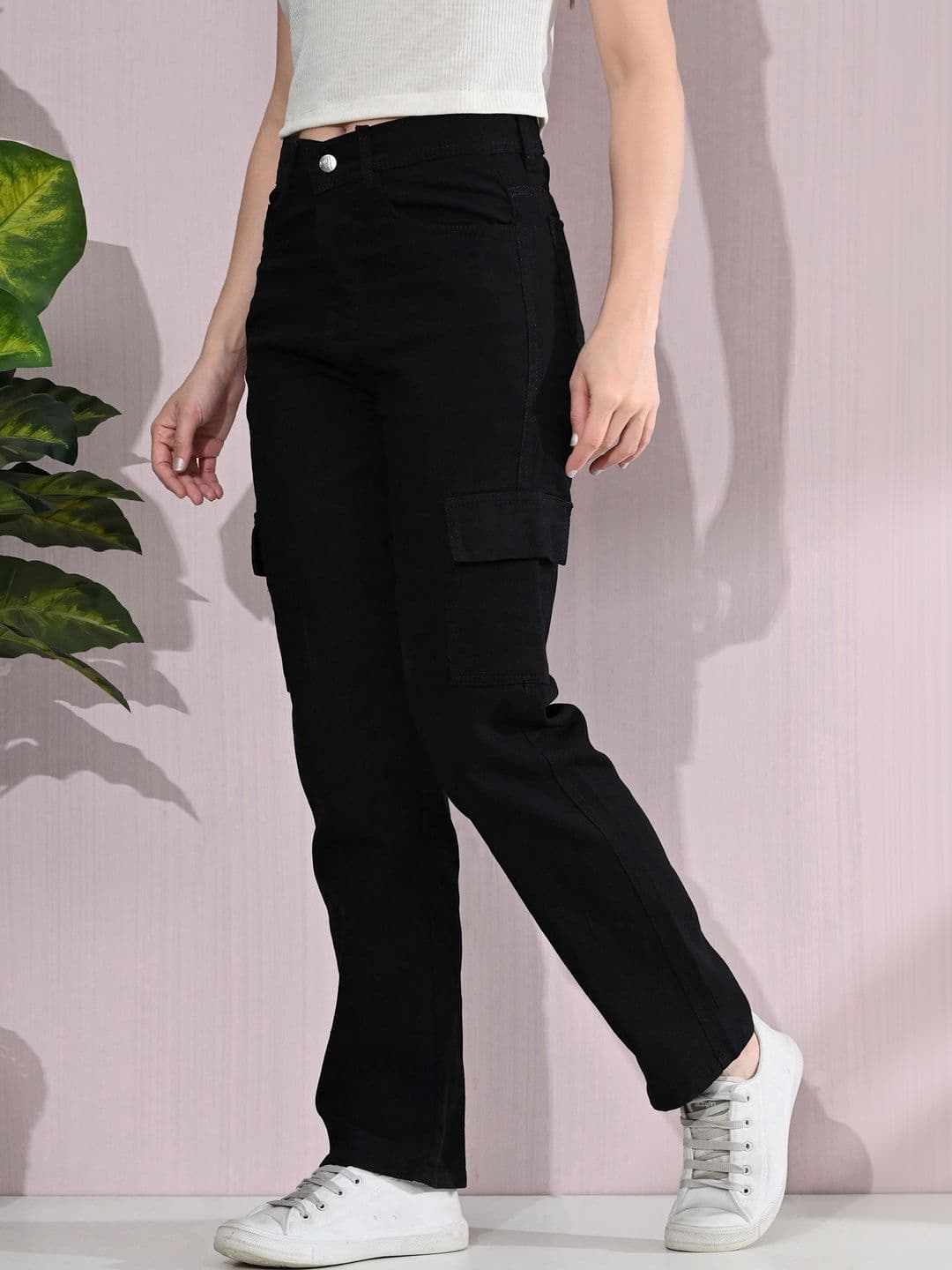 Mast & Harbour Women Classic Regular Fit Mid-Rise Stretchable Jeans thumbnail 2