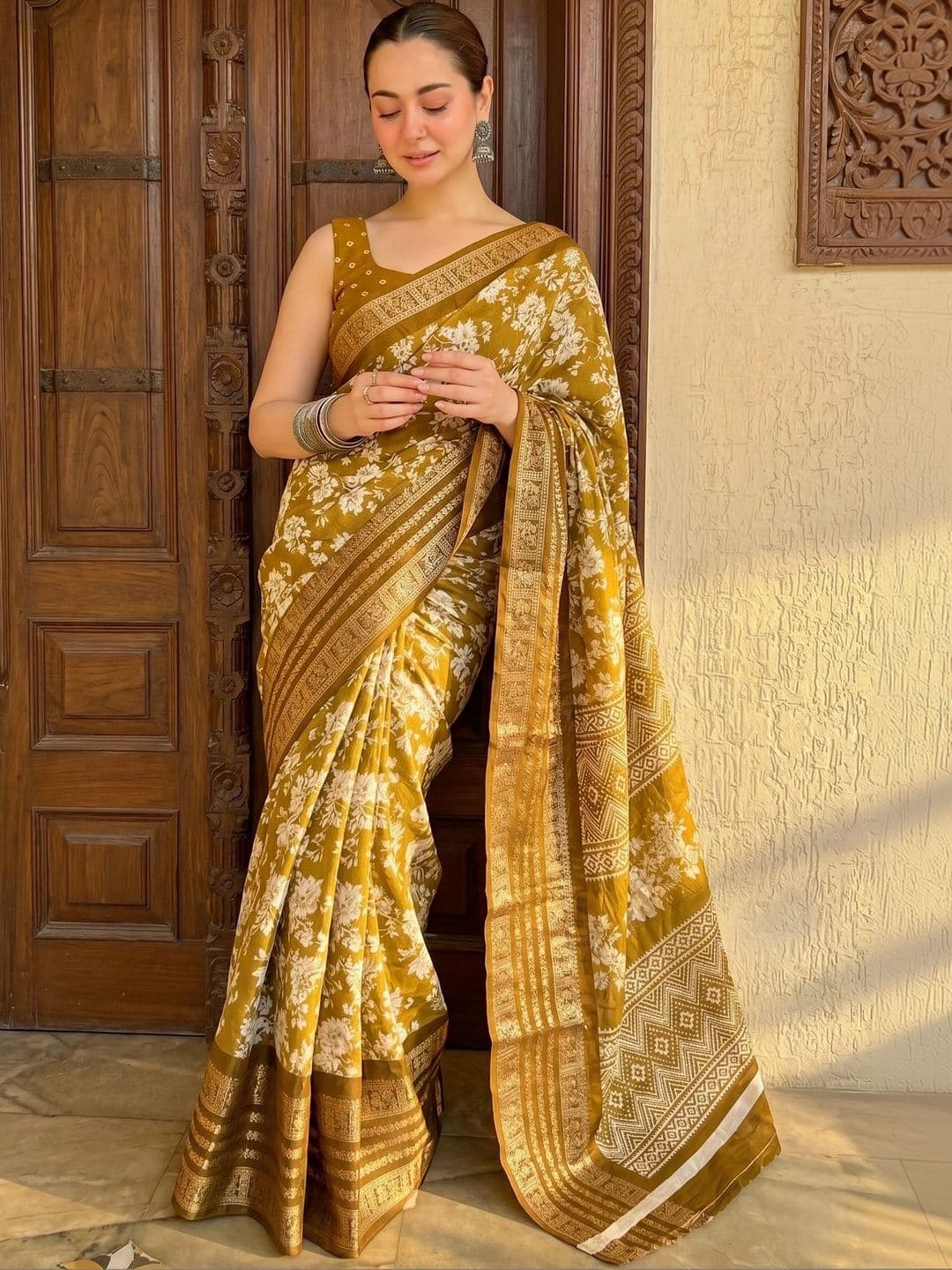 BOLOKA Floral Zari Art Silk Designer Saree - view 1