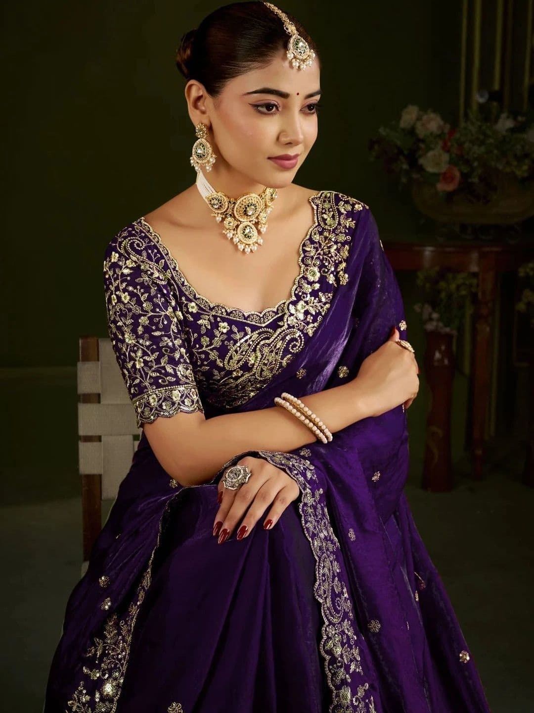 ANJAVI FASHION Women Floral Embroidered Heavy Work Saree thumbnail 6