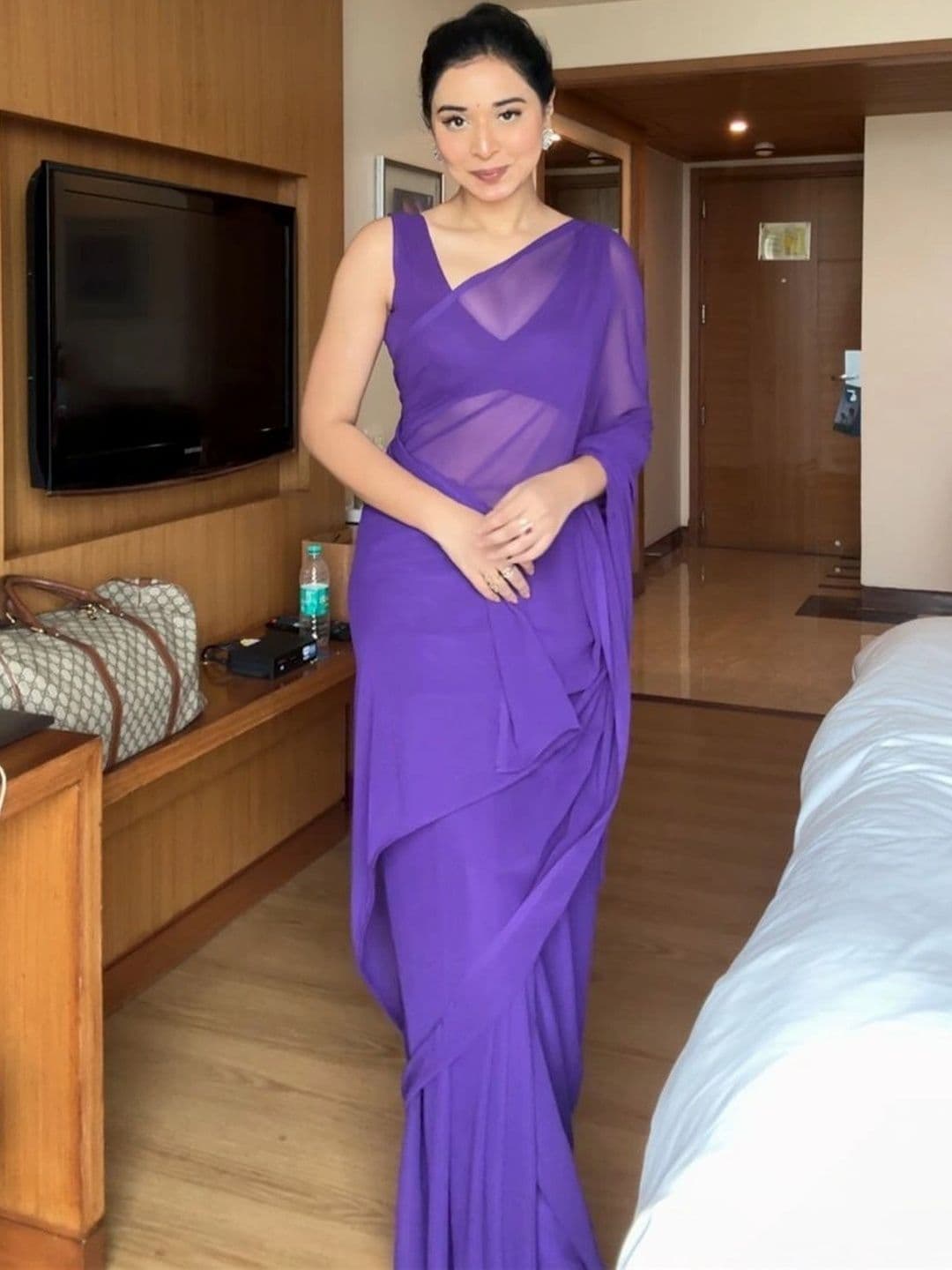 Sangria Poly Georgette Designer Maheshwari Saree thumbnail 4