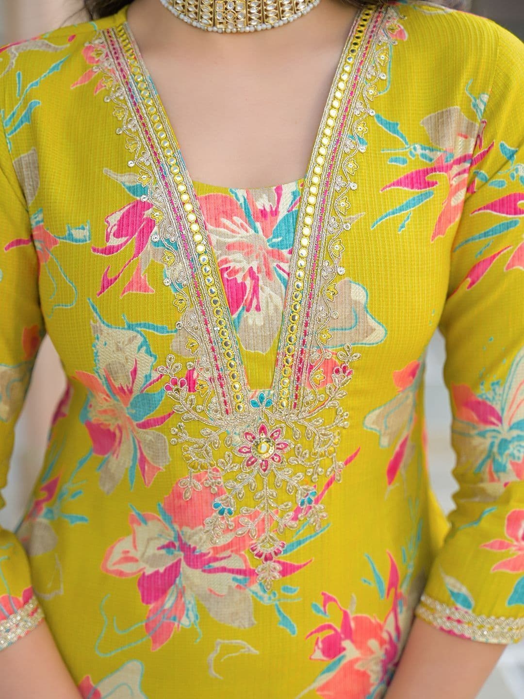 KALINI Women Floral Printed Regular Thread Work Kurta with Trousers & With Dupatta thumbnail 4