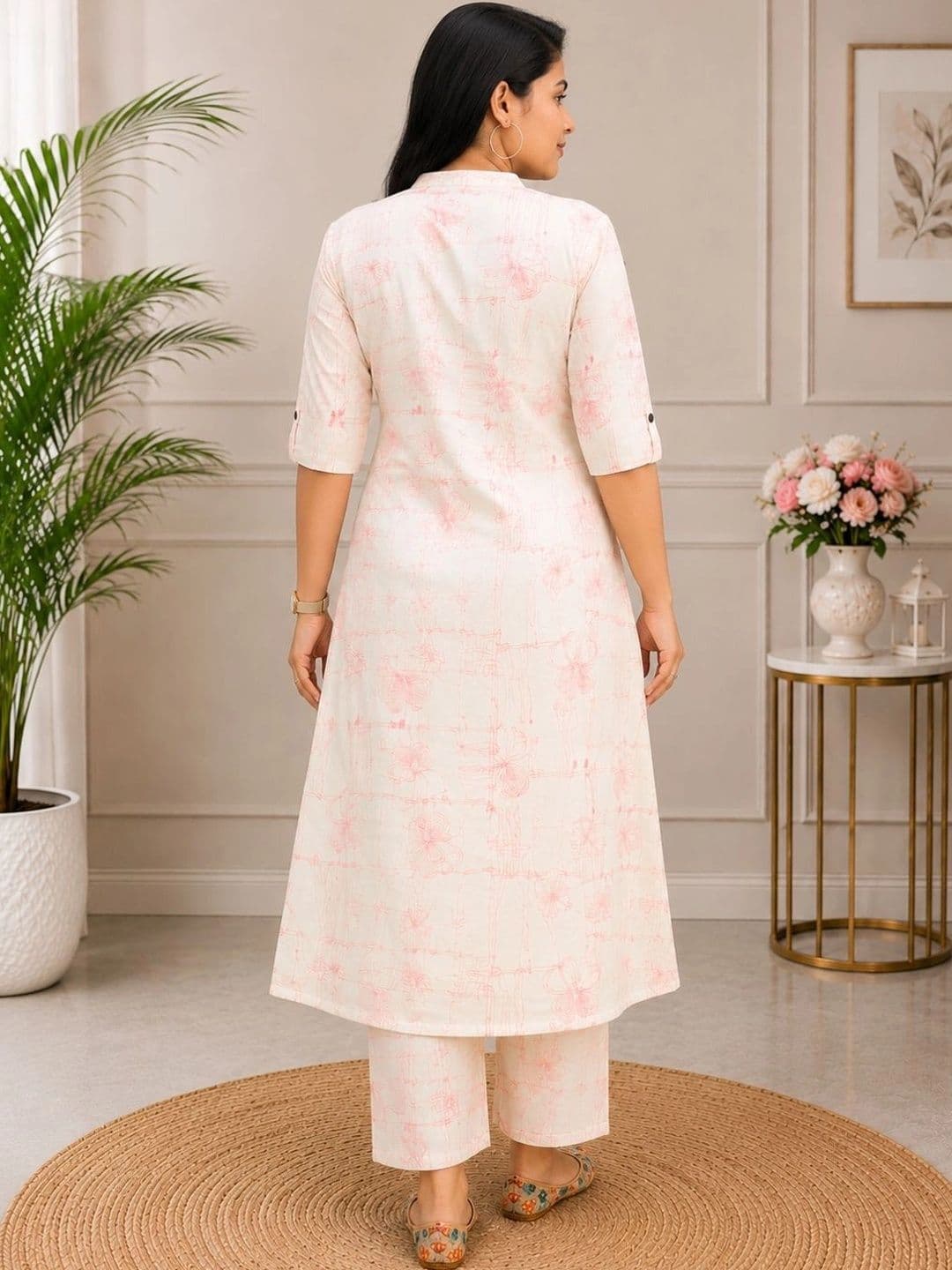 YADHIKA CREATION Women Ethnic Motifs Printed Regular Pure Cotton Kurta with Trousers thumbnail 4