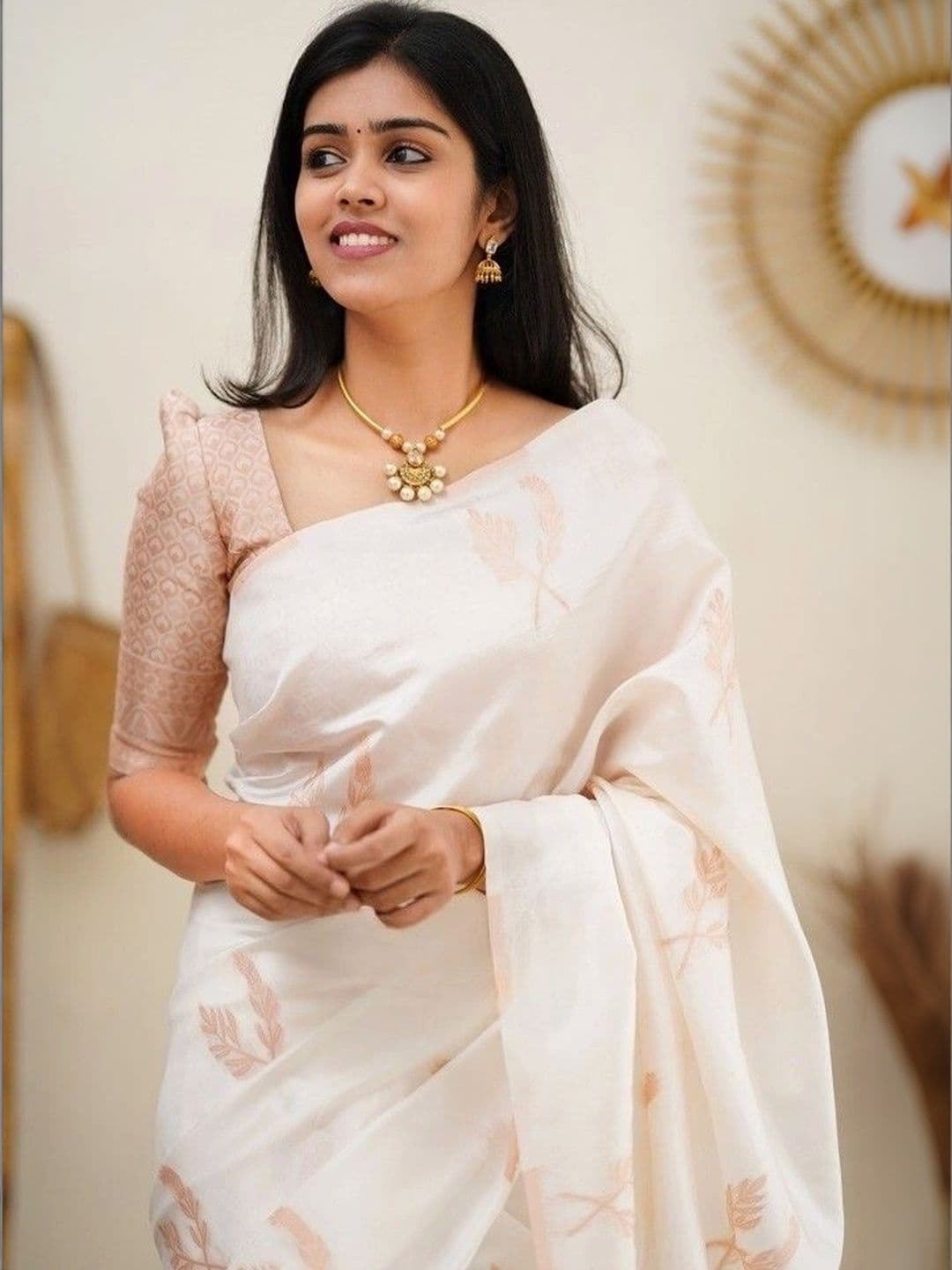 Sangria Poly Georgette Designer Maheshwari Saree thumbnail 7