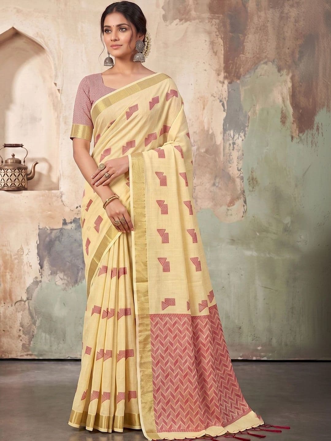Mitera Woven Design Zari Linen Blend Saree - view 1