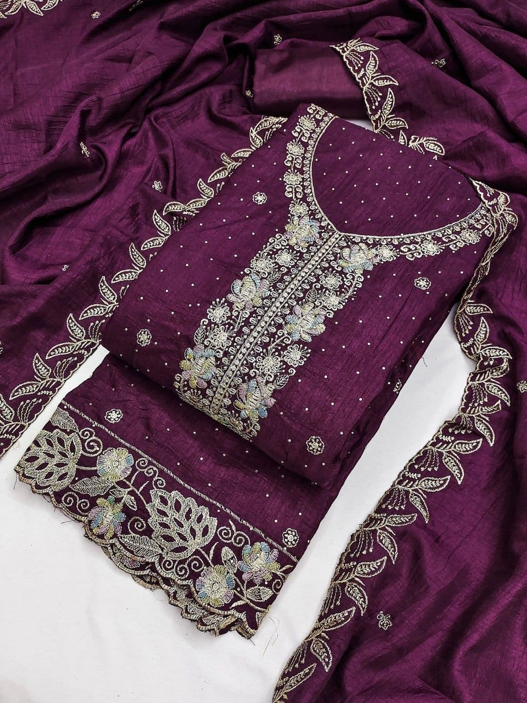 TAVAS Embroidered Pure Cotton Unstitched Dress Material thumbnail 4