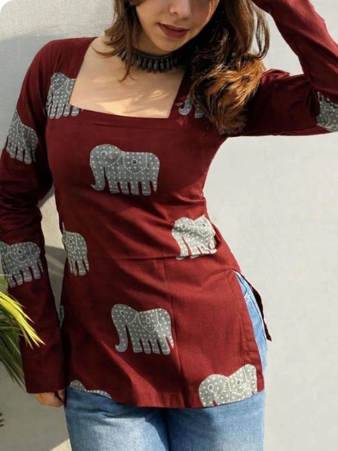 Sangria Ethnic Motifs Printed Square Neck Kurti thumbnail 2