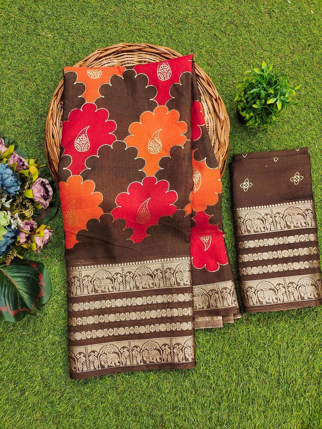 BOLOKA Floral Zari Art Silk Designer Saree thumbnail 2