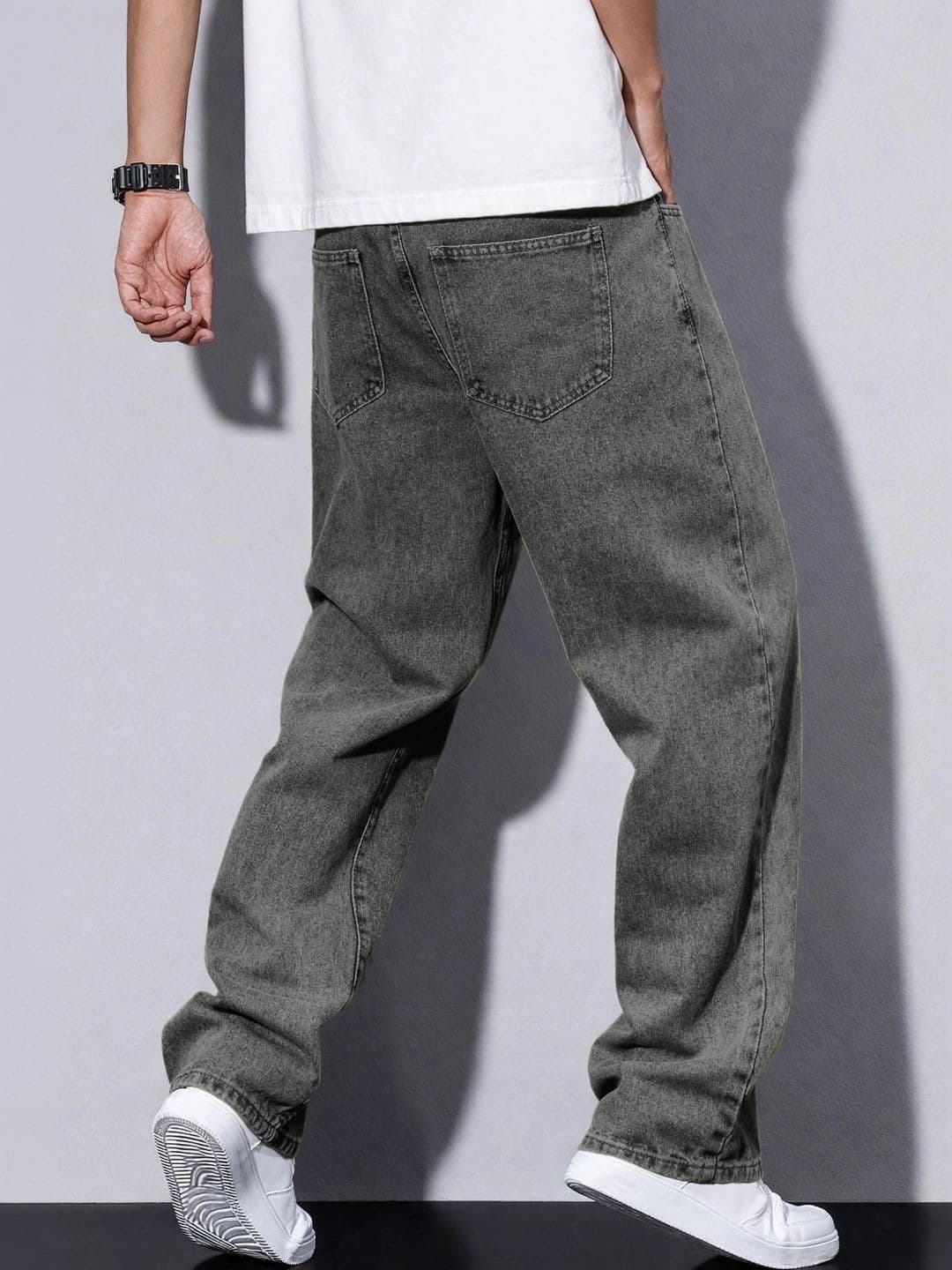 PLUS 91 Men Smart Straight Fit Mid-Rise Jeans thumbnail 5