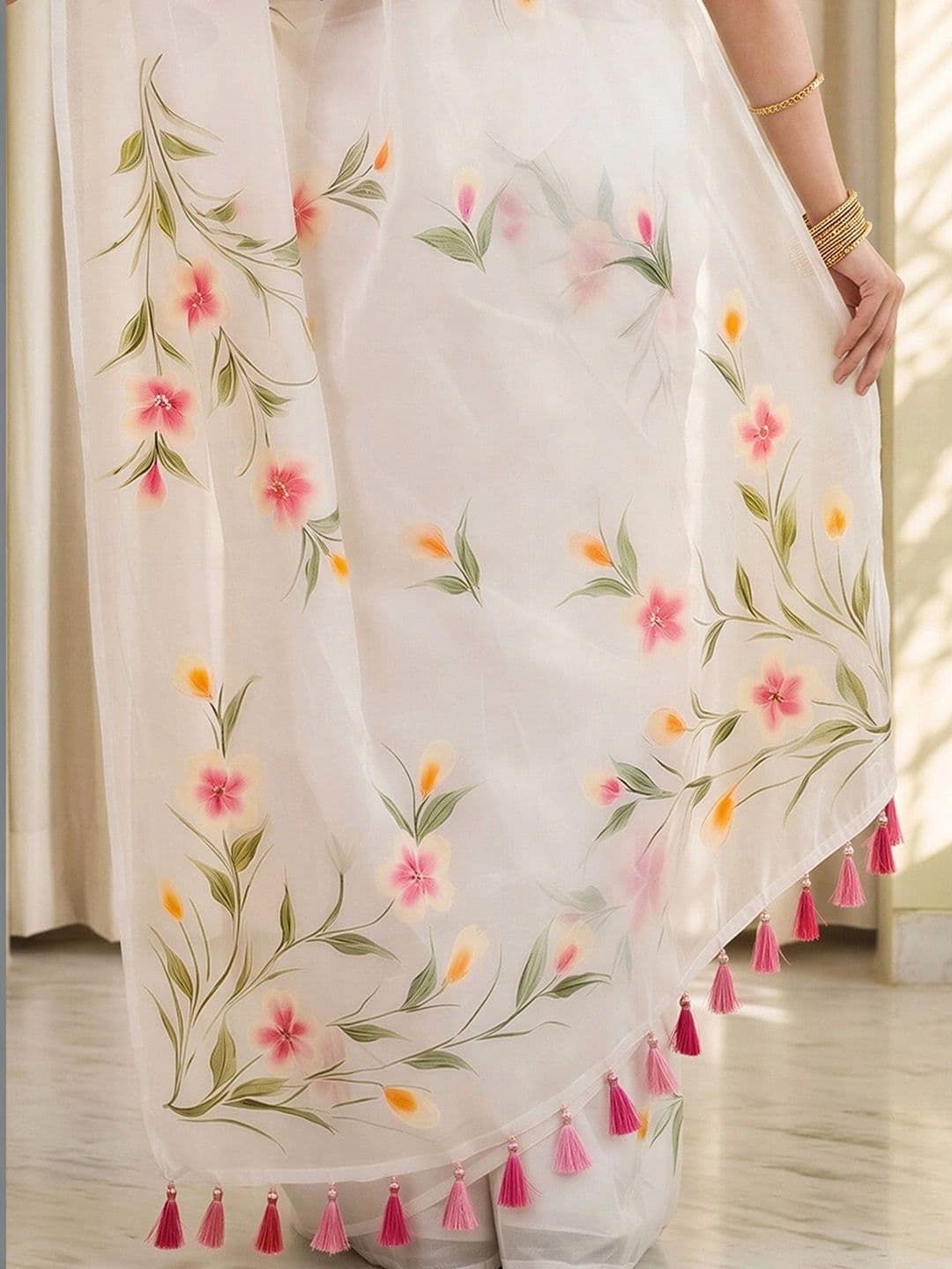 Sangria Ethnic Motifs Poly Chiffon Designer Saree thumbnail 4