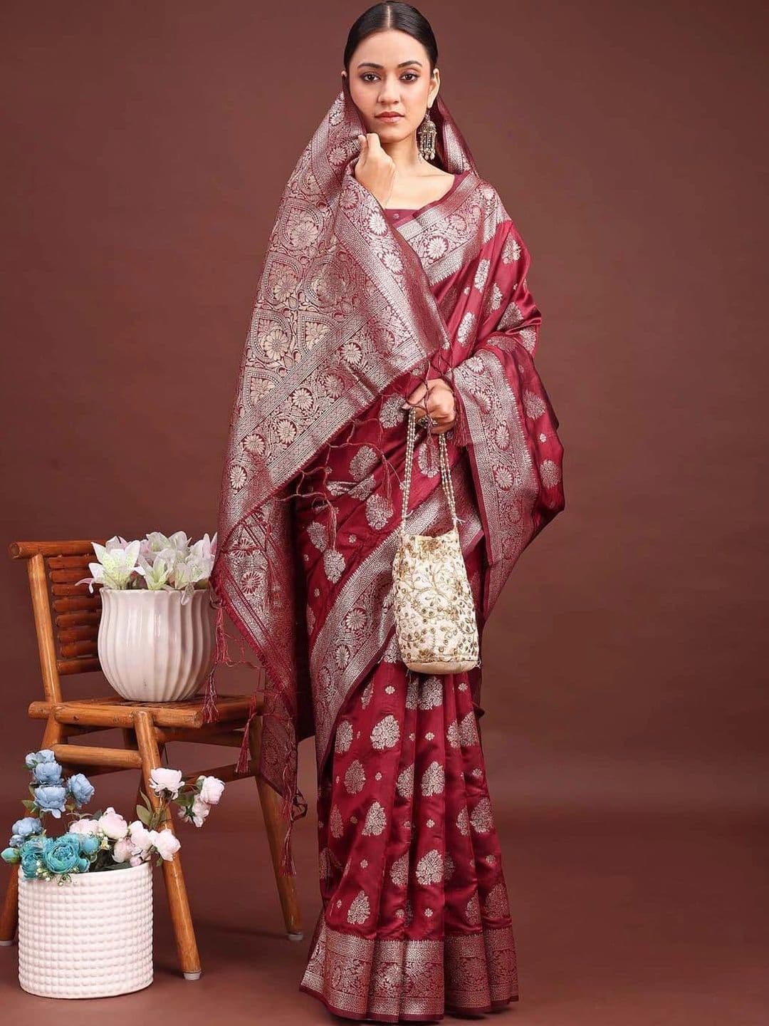 Mitera Woven Design Zari Silk Blend Banarasi Saree - view 1