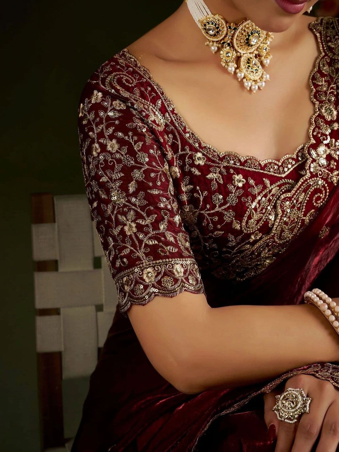 ANJAVI FASHION Women Floral Embroidered Heavy Work Saree thumbnail 3