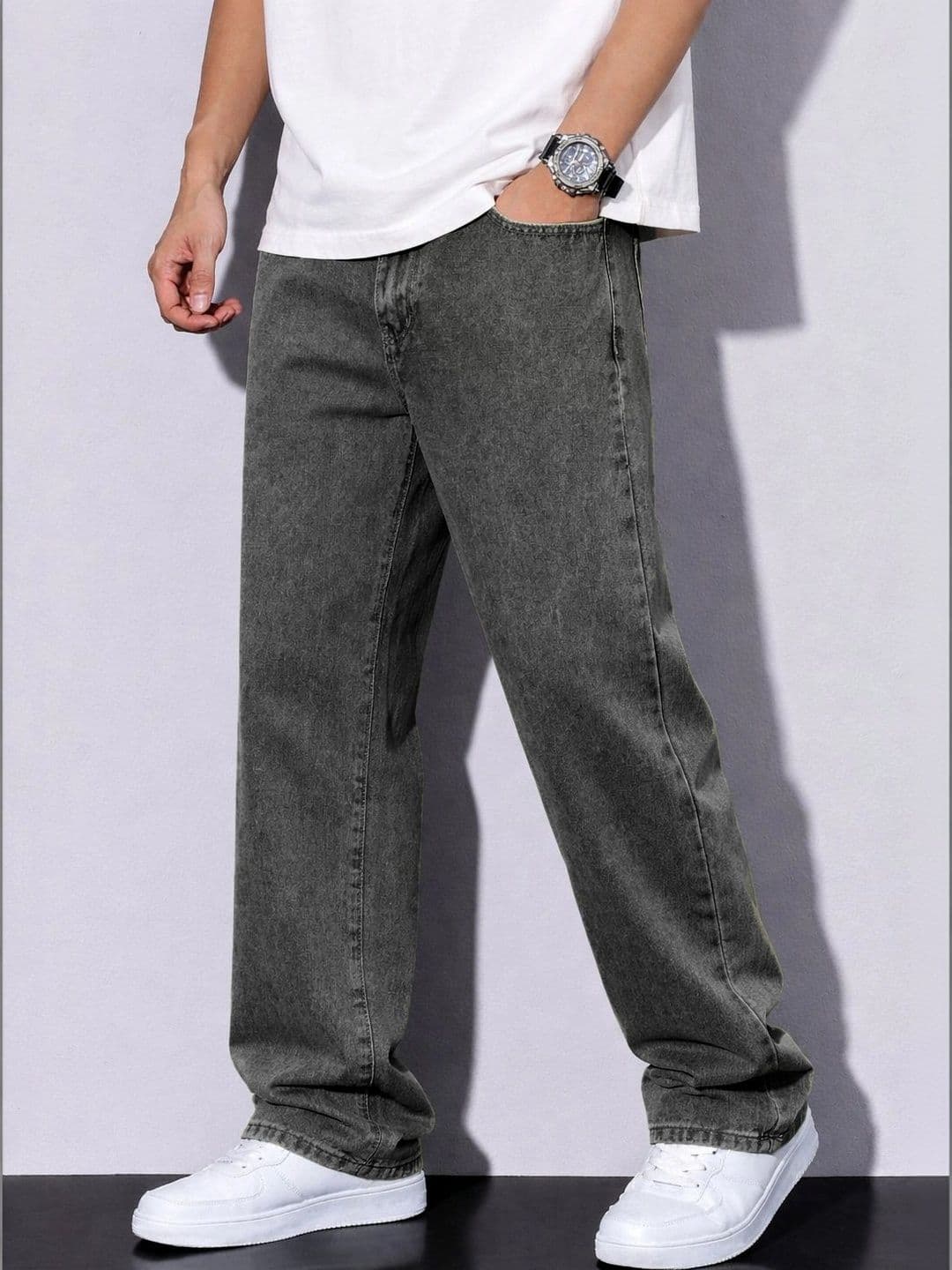 PLUS 91 Men Smart Straight Fit Mid-Rise Jeans thumbnail 2