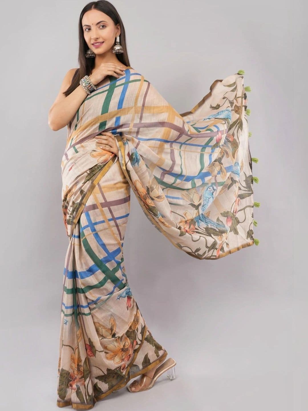SAMANTHA Floral Linen Blend Belted Saree - view 1