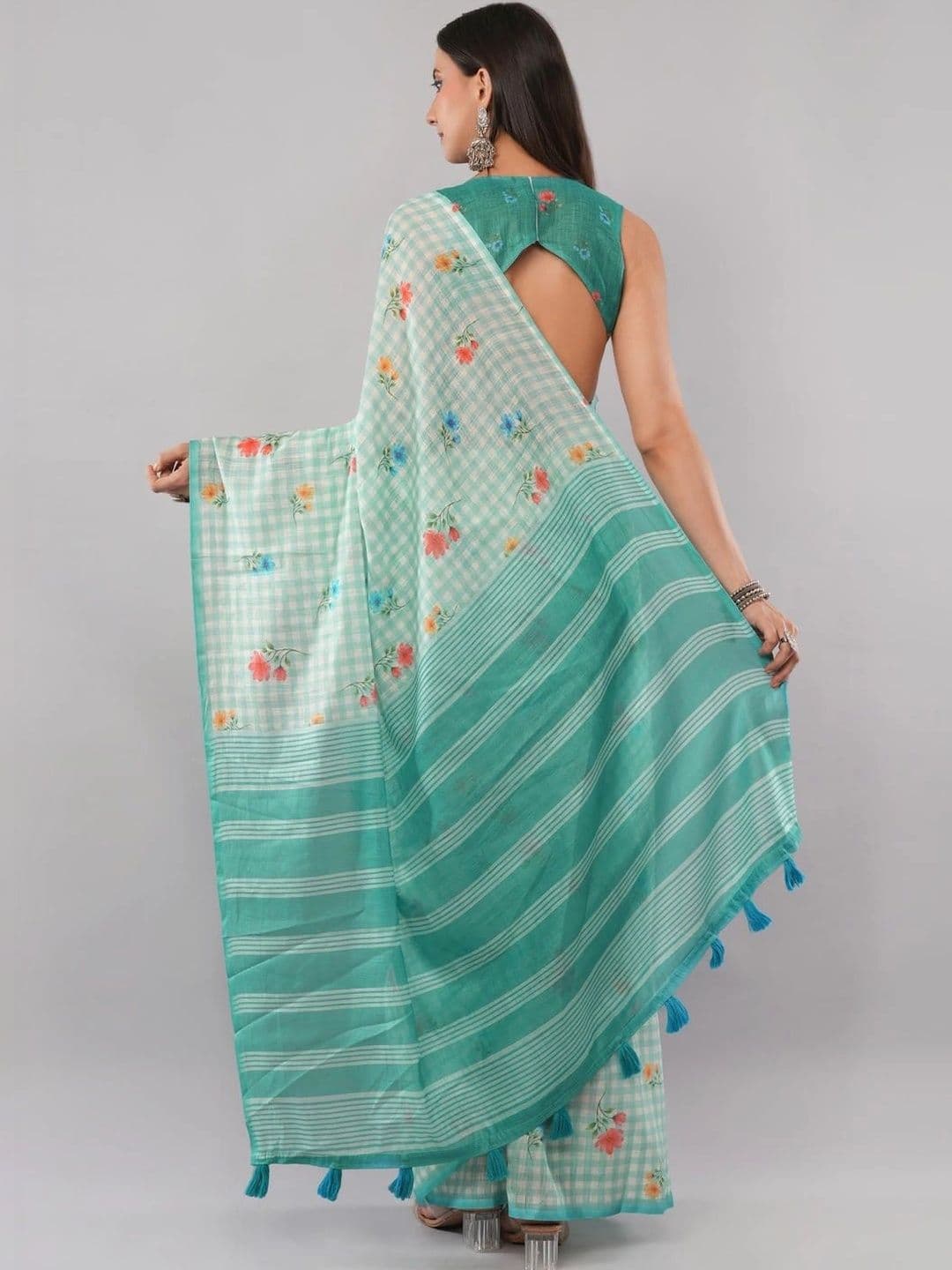 SAMANTHA Floral Linen Blend Saree thumbnail 5