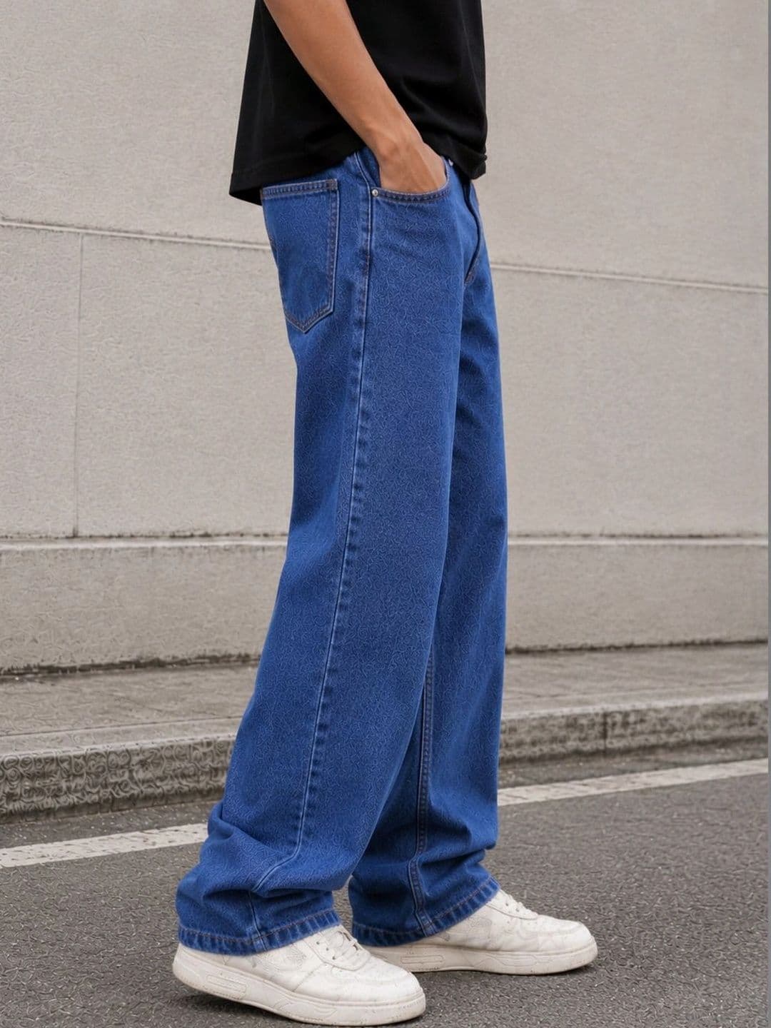 MQ Denim Men Straight Fit Mid-Rise Jeans thumbnail 4