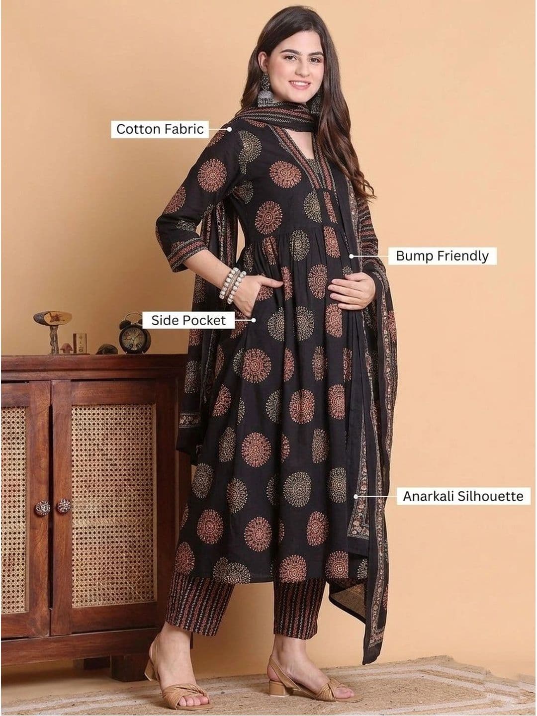 SKY FAB Women Ethnic Motifs Printed Empire Kurta with Trousers & With Dupatta thumbnail 3