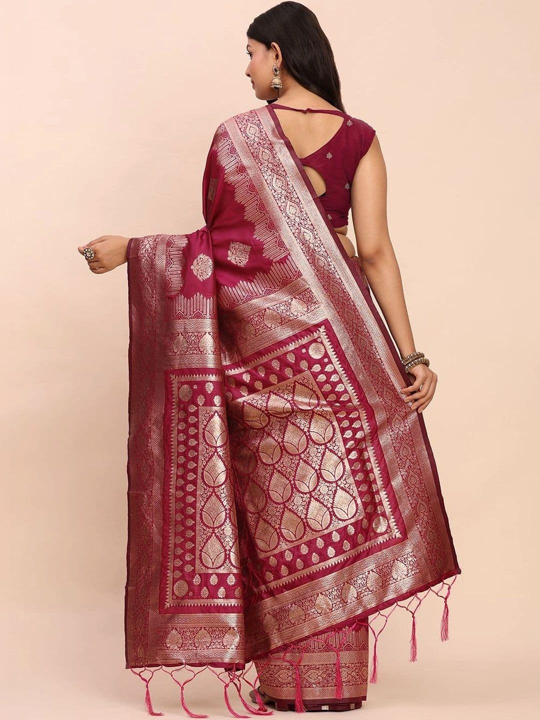 Mitera Woven Design Zari Silk Blend Banarasi Saree thumbnail 3