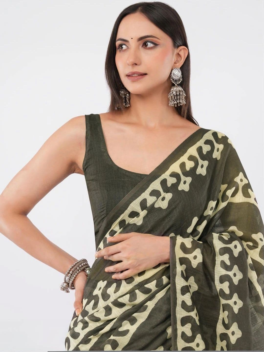 SAMANTHA Ethnic Motifs Linen Blend Saree thumbnail 5