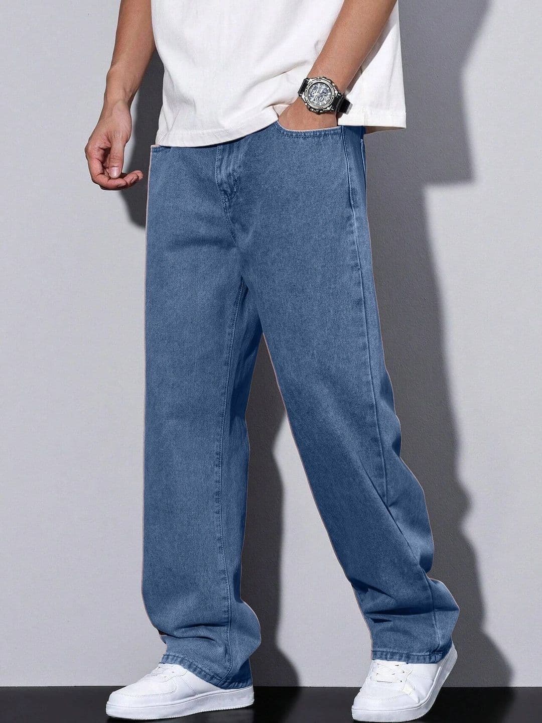 PLUS 91 Men Smart Straight Fit Mid-Rise Jeans thumbnail 2