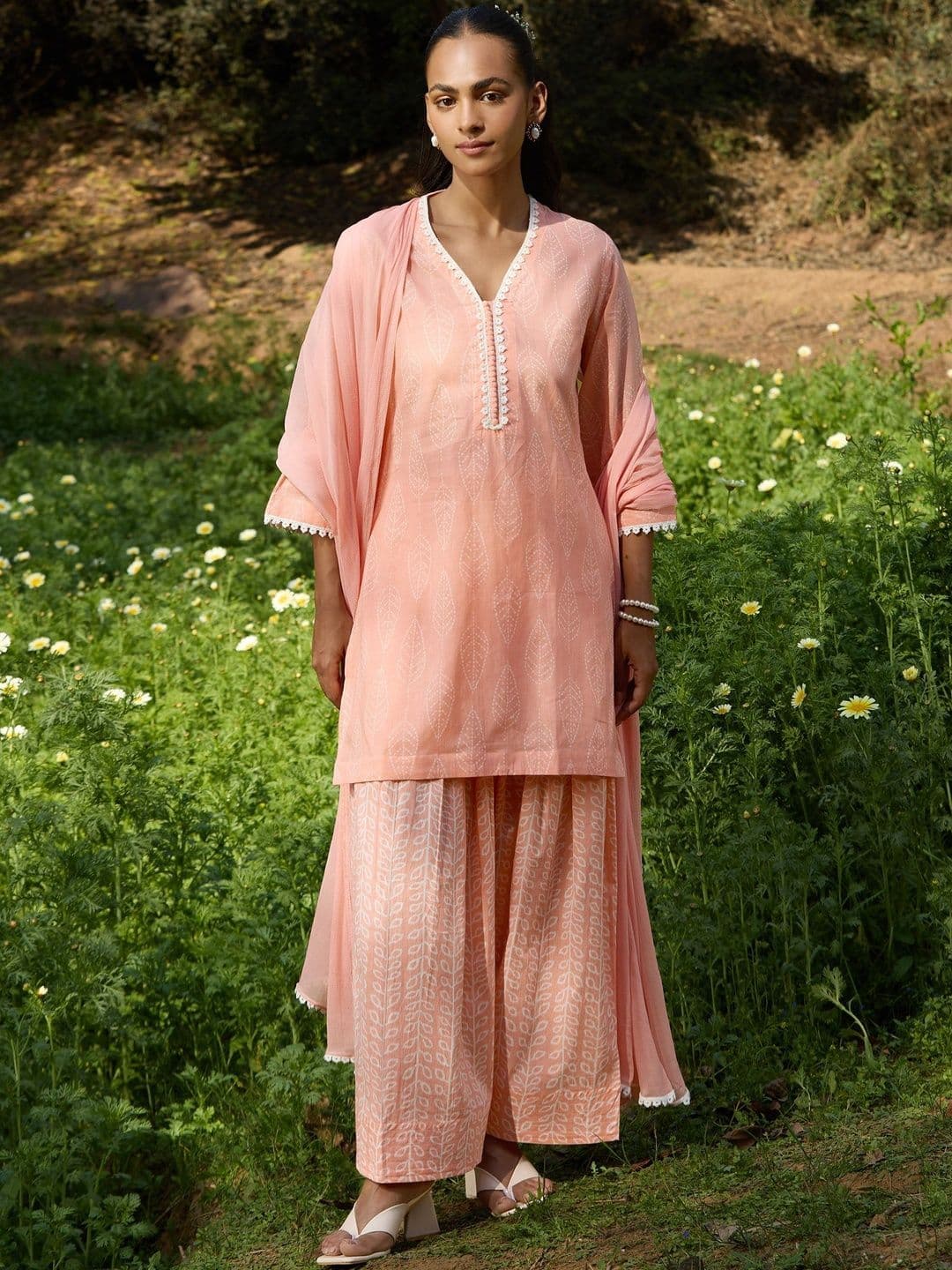 Khushal K Women Ethnic Motifs Printed Regular Thread Work Pure Cotton Kurta with Sharara & With Dupatta - view 1