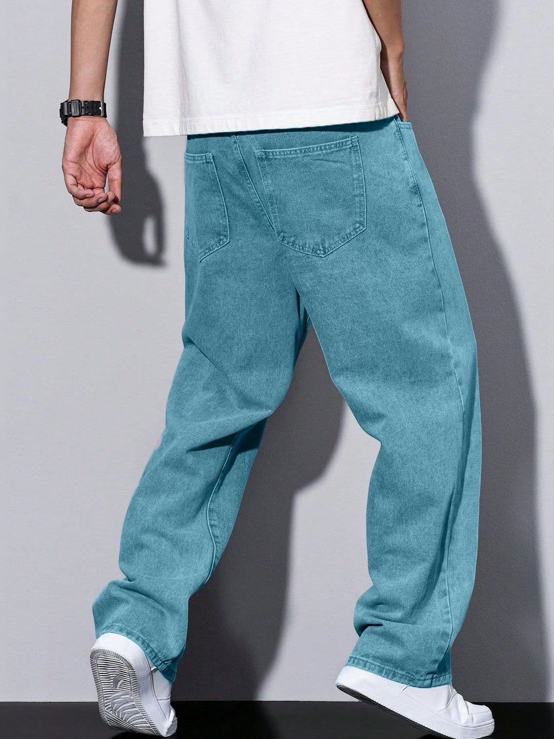 PLUS 91 Men Smart Straight Fit Mid-Rise Jeans thumbnail 2