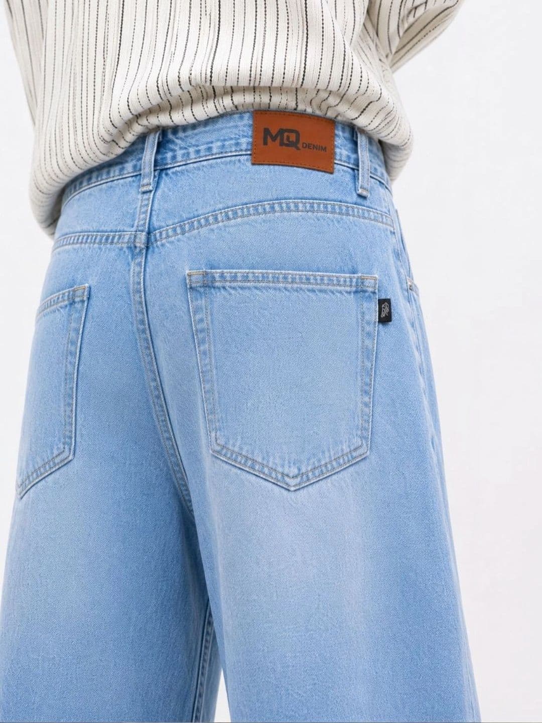 MQ Denim Men Straight Fit Mid-Rise Light Fade Jeans thumbnail 2