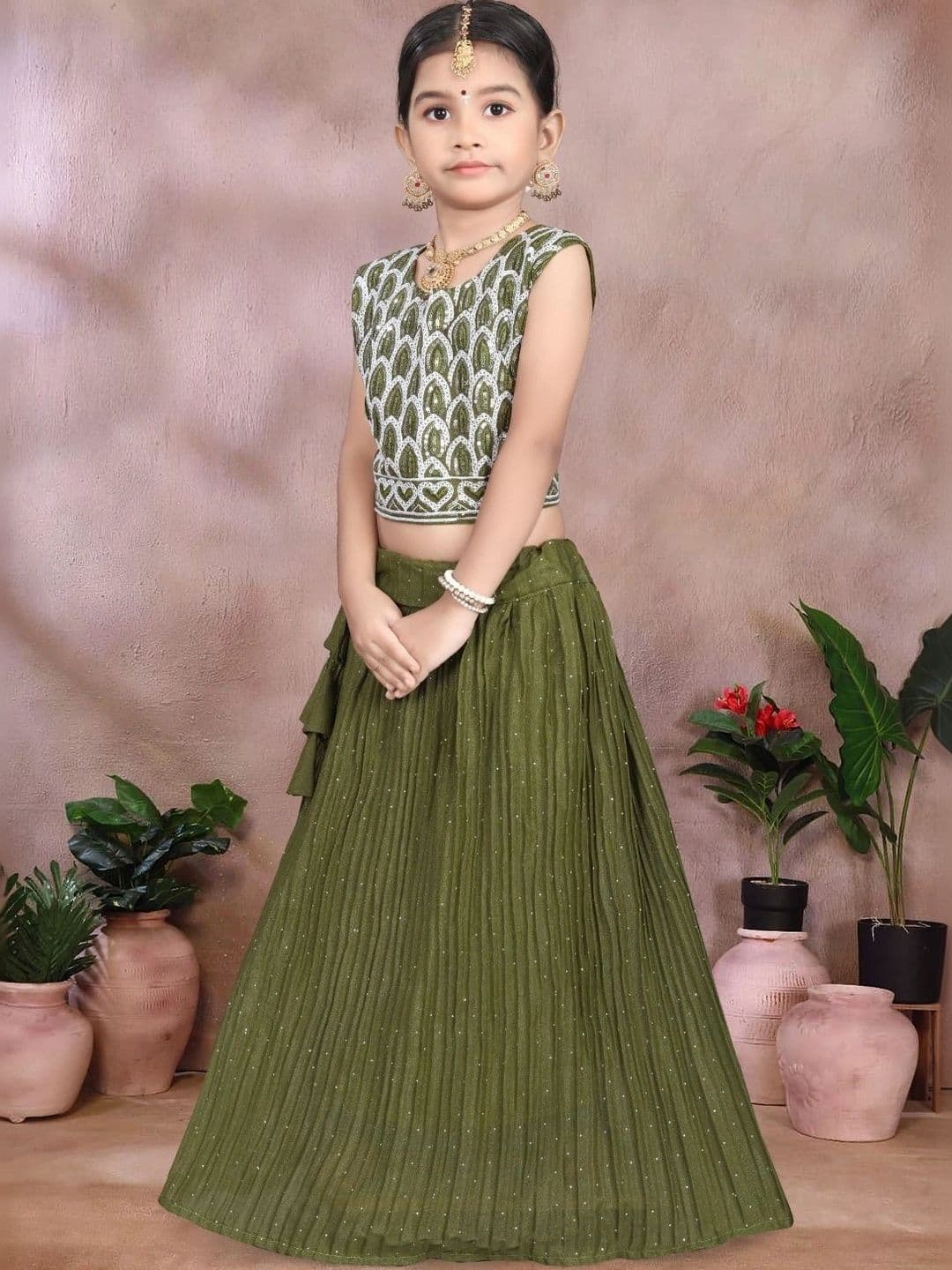 Tiny Twirls Girls Embellished Sequinned Ready to Wear Lehenga & thumbnail 4