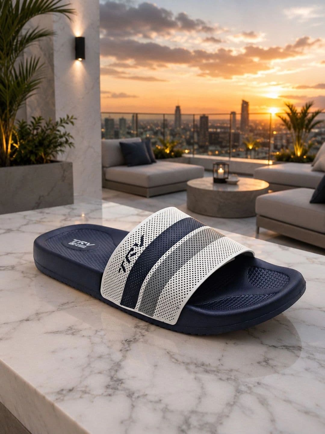 TRV Men Striped Sliders thumbnail 8