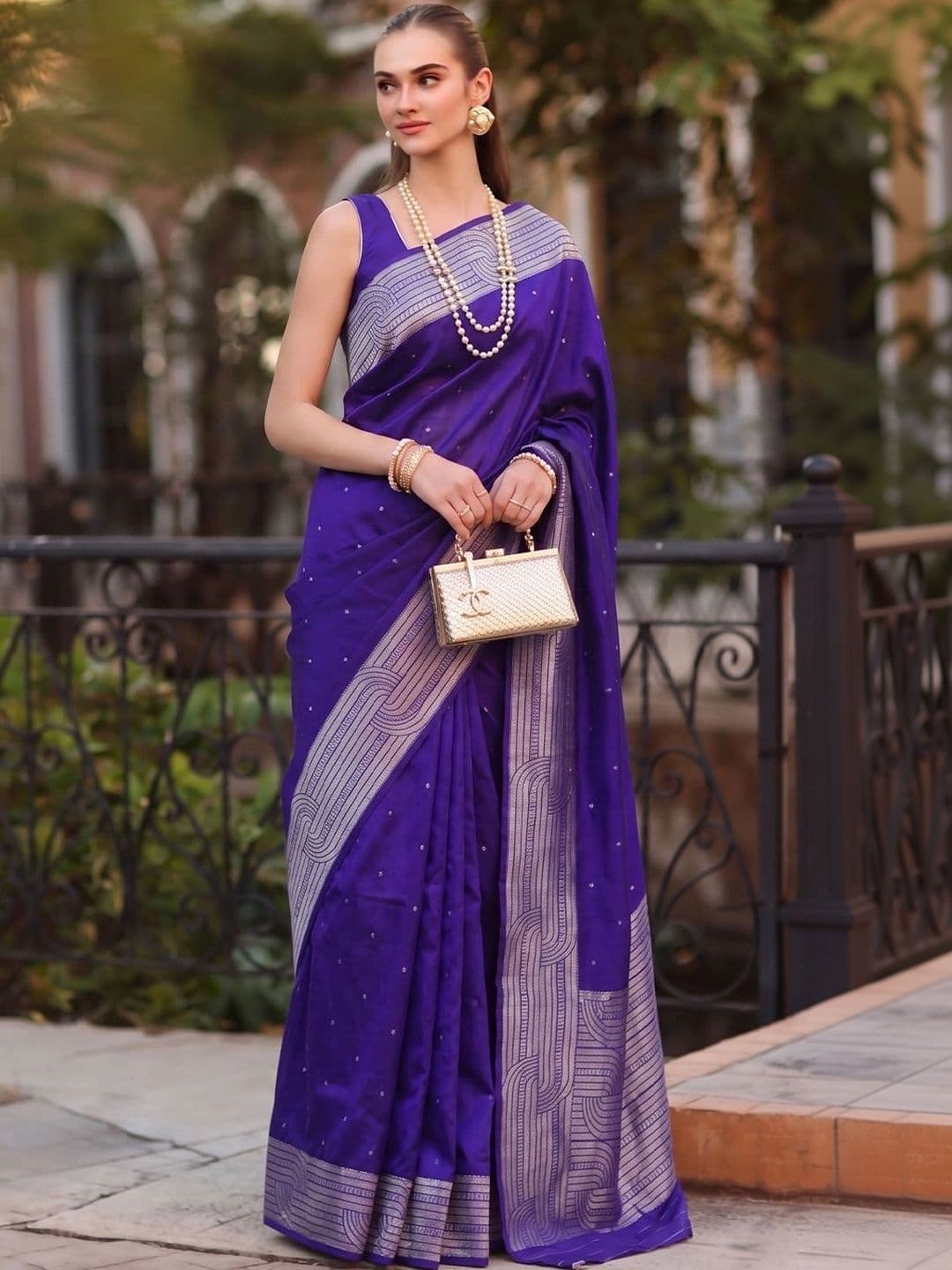 Mitera Woven Design Zari Silk Blend Banarasi Saree - view 1