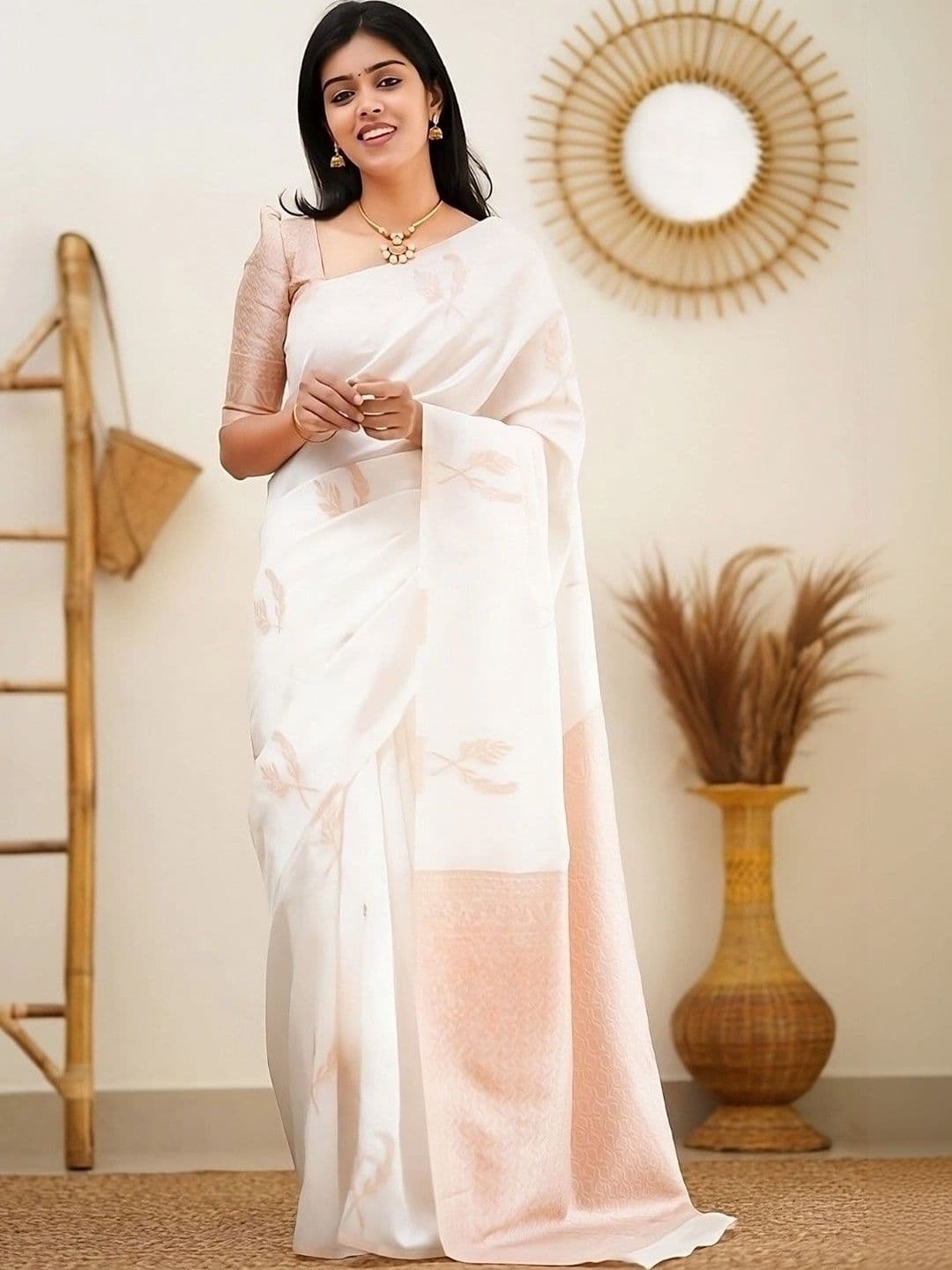 Sangria Woven Design Zari Silk Blend Designer Banarasi Saree thumbnail 7