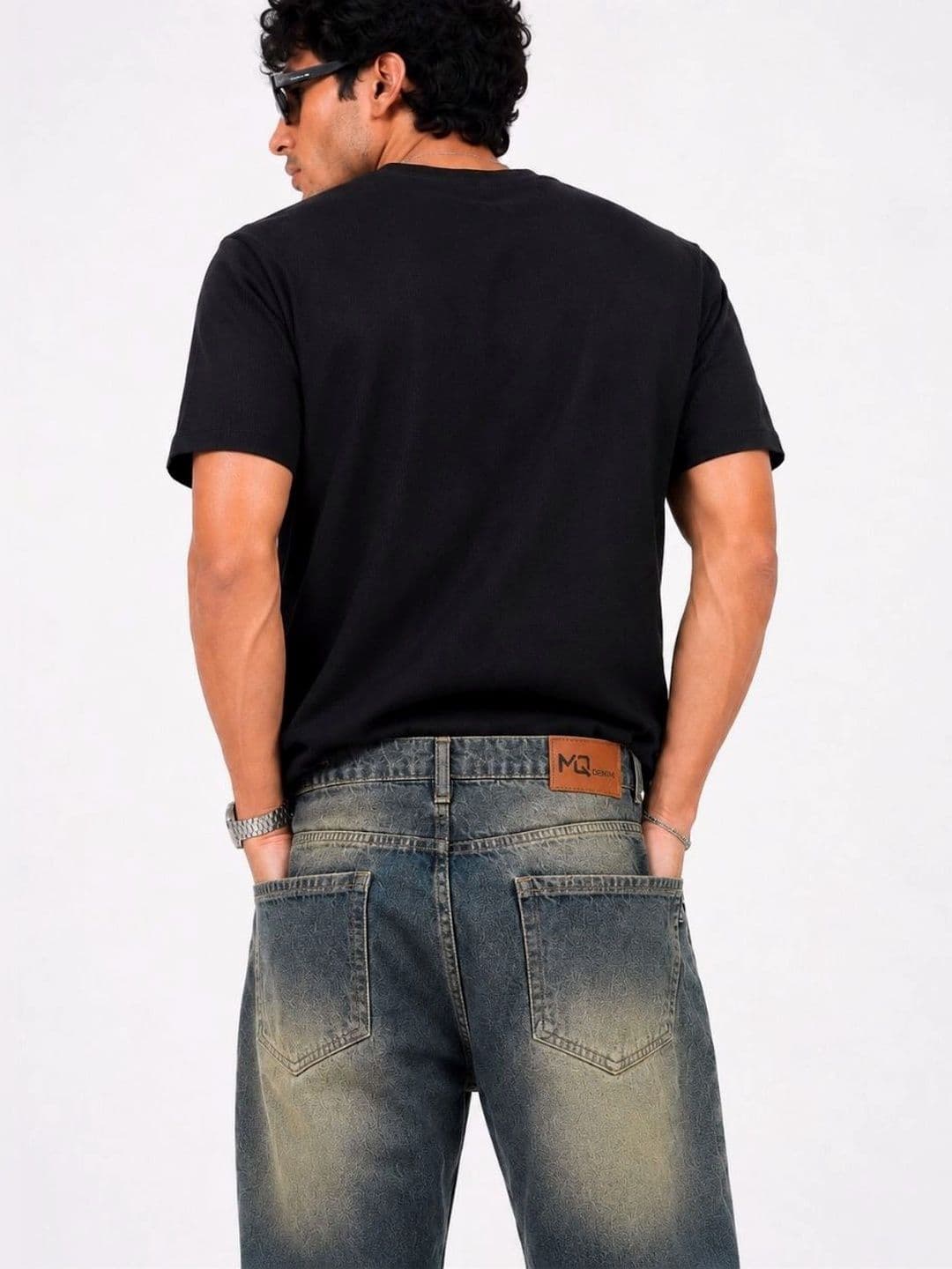 MQ Denim Men Straight Fit Mid-Rise Light Fade Jeans thumbnail 4
