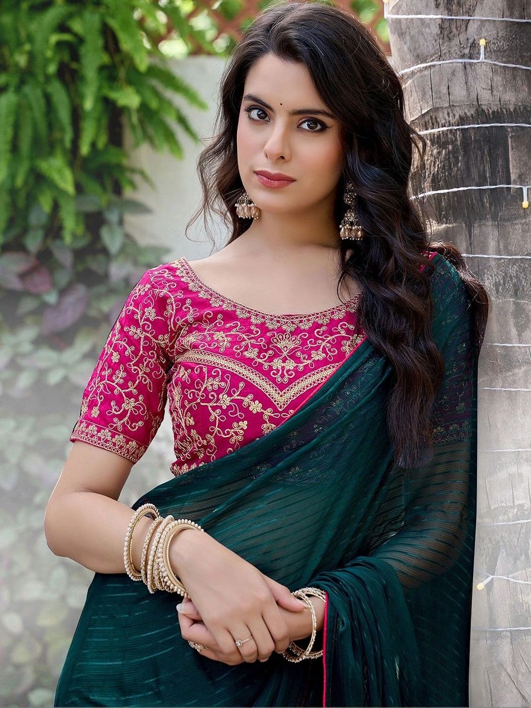 SANISA Striped Embroidered Pure Georgette Saree thumbnail 5