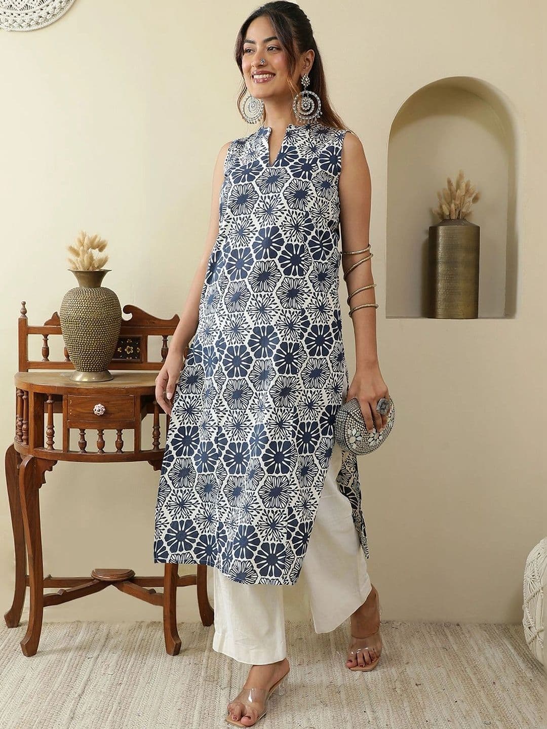 Anouk Women Floral Printed Indie Prints Kurta thumbnail 6
