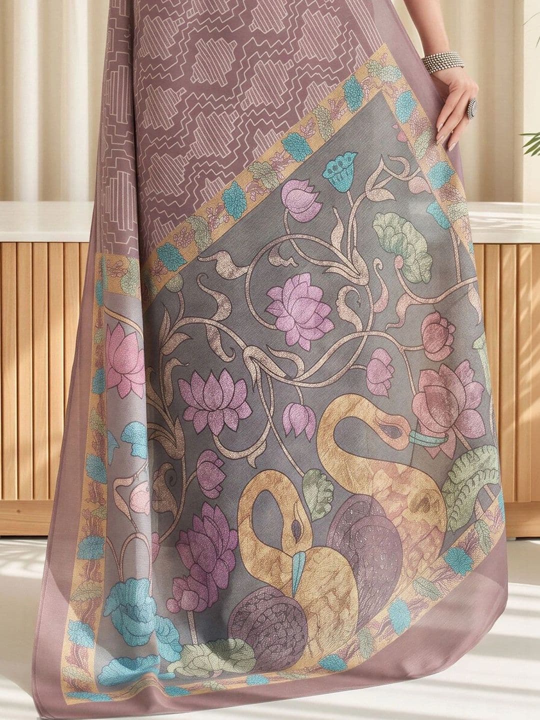 Sangria  Women Linen Blend Designer Saree thumbnail 2