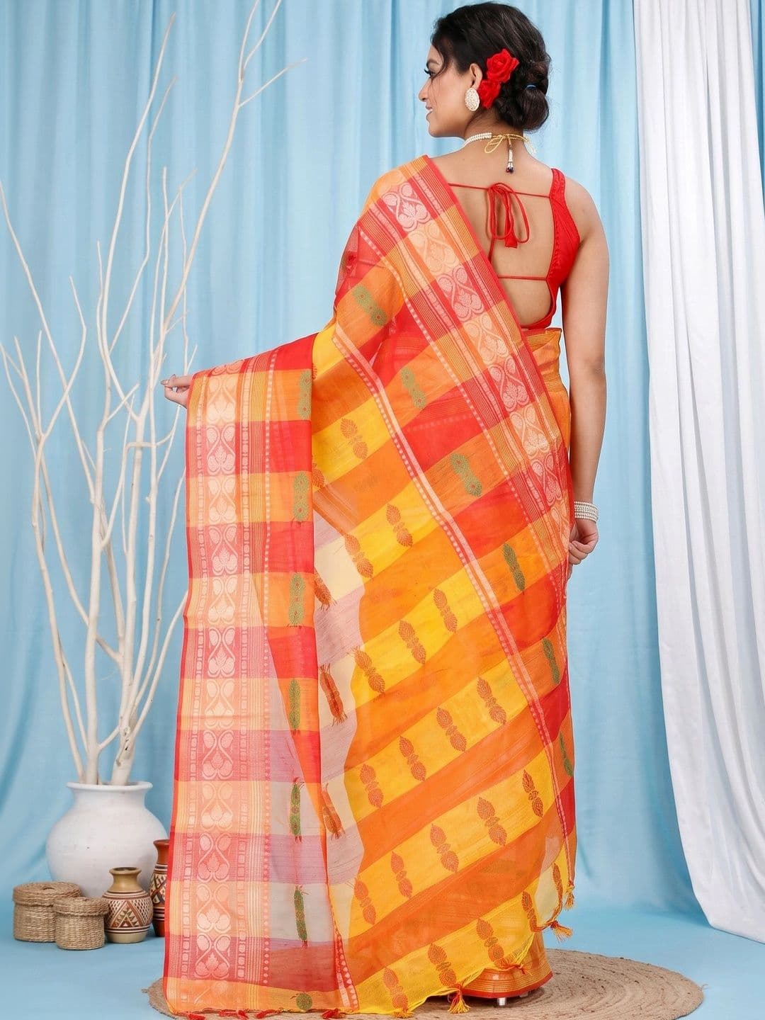 GitAsit Sequinned Pure Cotton Handloom Taant Saree thumbnail 5