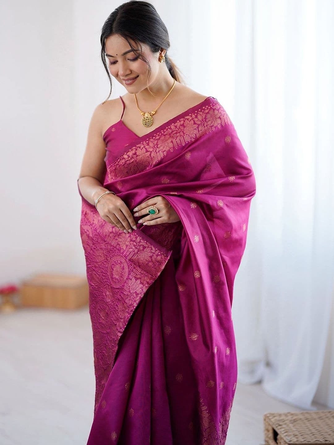 SANISA Woven Design Zari Silk Blend Saree thumbnail 5