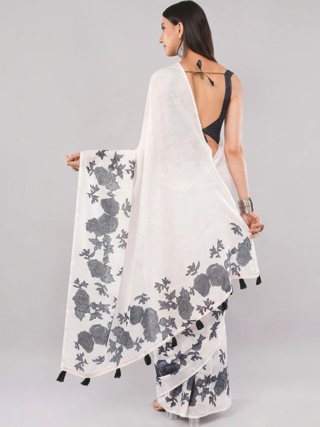 SAMANTHA Women Floral Linen Blend Saree thumbnail 5