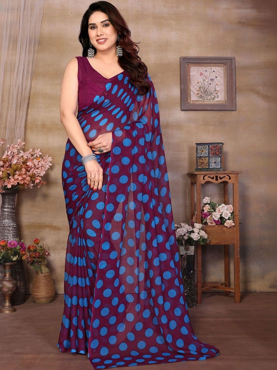 Lookmark Polka Dot Pure Georgette Saree thumbnail 5